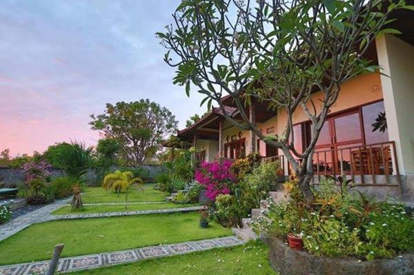 Segara Tegeh Tulamben Hotel Exterior photo
