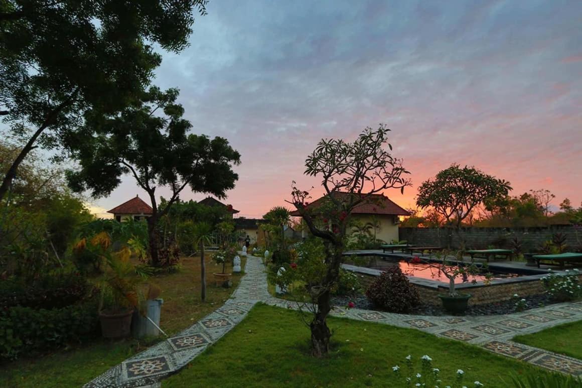 Segara Tegeh Tulamben Hotel Exterior photo