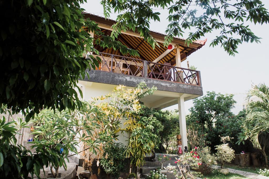 Segara Tegeh Tulamben Hotel Exterior photo