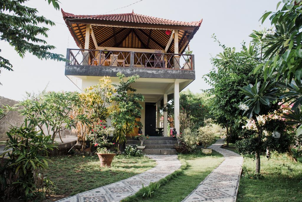 Segara Tegeh Tulamben Hotel Exterior photo